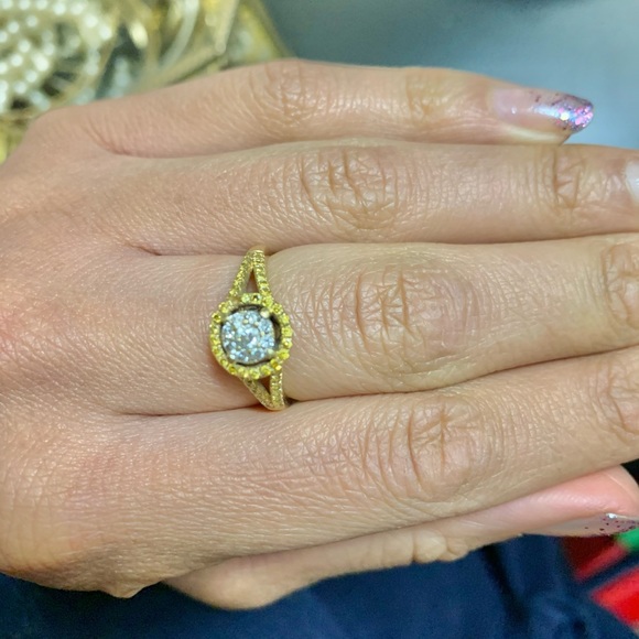 Wedding ring 14K gold with cluster diamonds - Picture 5 of 5